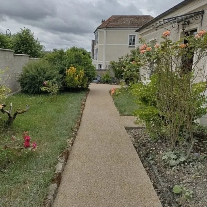 Béton désactivé à Versailles - Photo 2