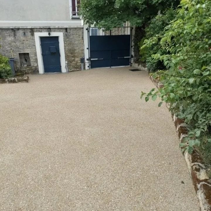 Béton désactivé à Versailles - Photo 4