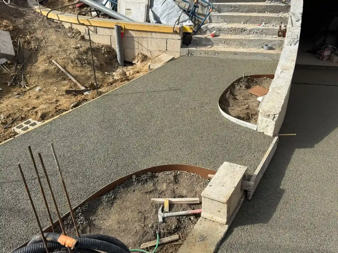 Béton drainant à Bussy-Saint-Georges - Photo 2