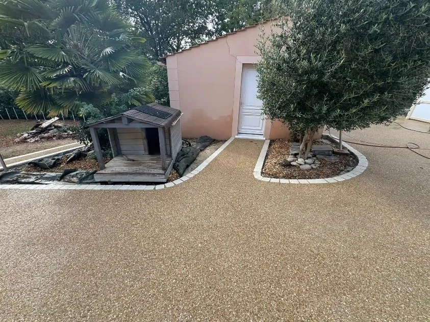 Béton désactivé à Mouroux - Photo 4